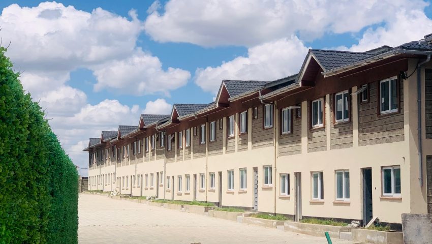 WhatsApp Image 2025-11-08 at 10.04.37 (4)